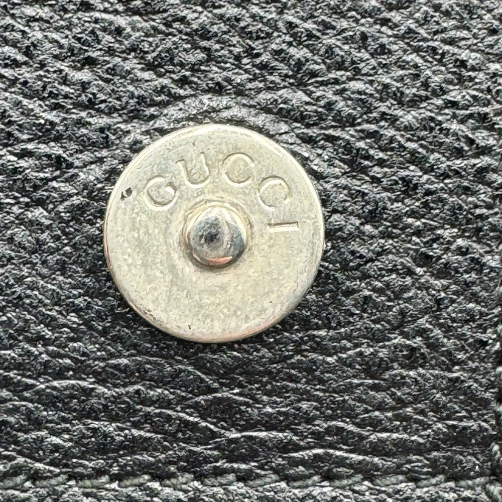 Gucci-Authentic-Black Bracelet Bag - Picture 12 of 16